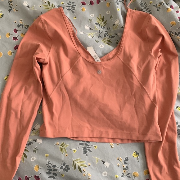 Lululemon Align long sleeve peach coloured ๐ - Picture 3 of 3